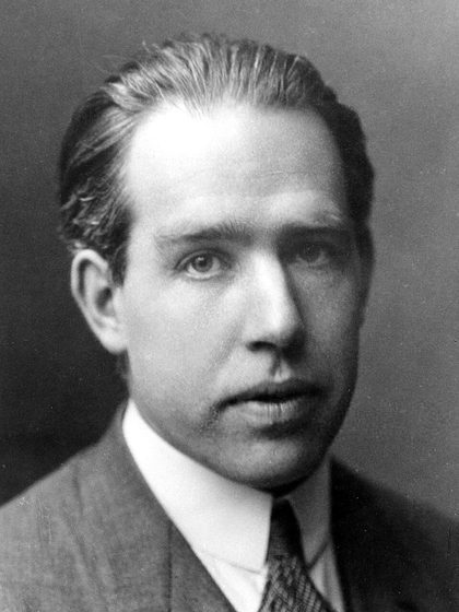 Niels Bohr, 1885–1962 — Physics & Cosmos