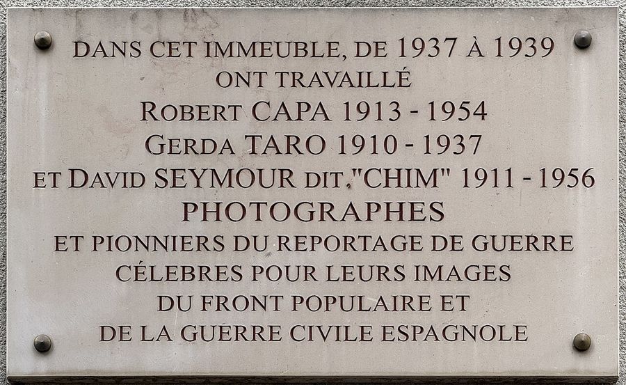 Plaque Lieu Travail Robert Capa Gerda Taro Chim Rue Froidevaux - Paris XIV (FR75) - 2025-06-21 - 1