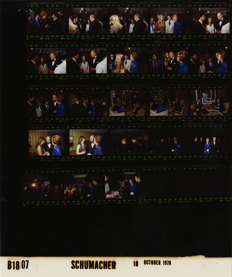 Ford B1807 NLGRF photo contact sheet (1976-10-07)(Gerald Ford Library)